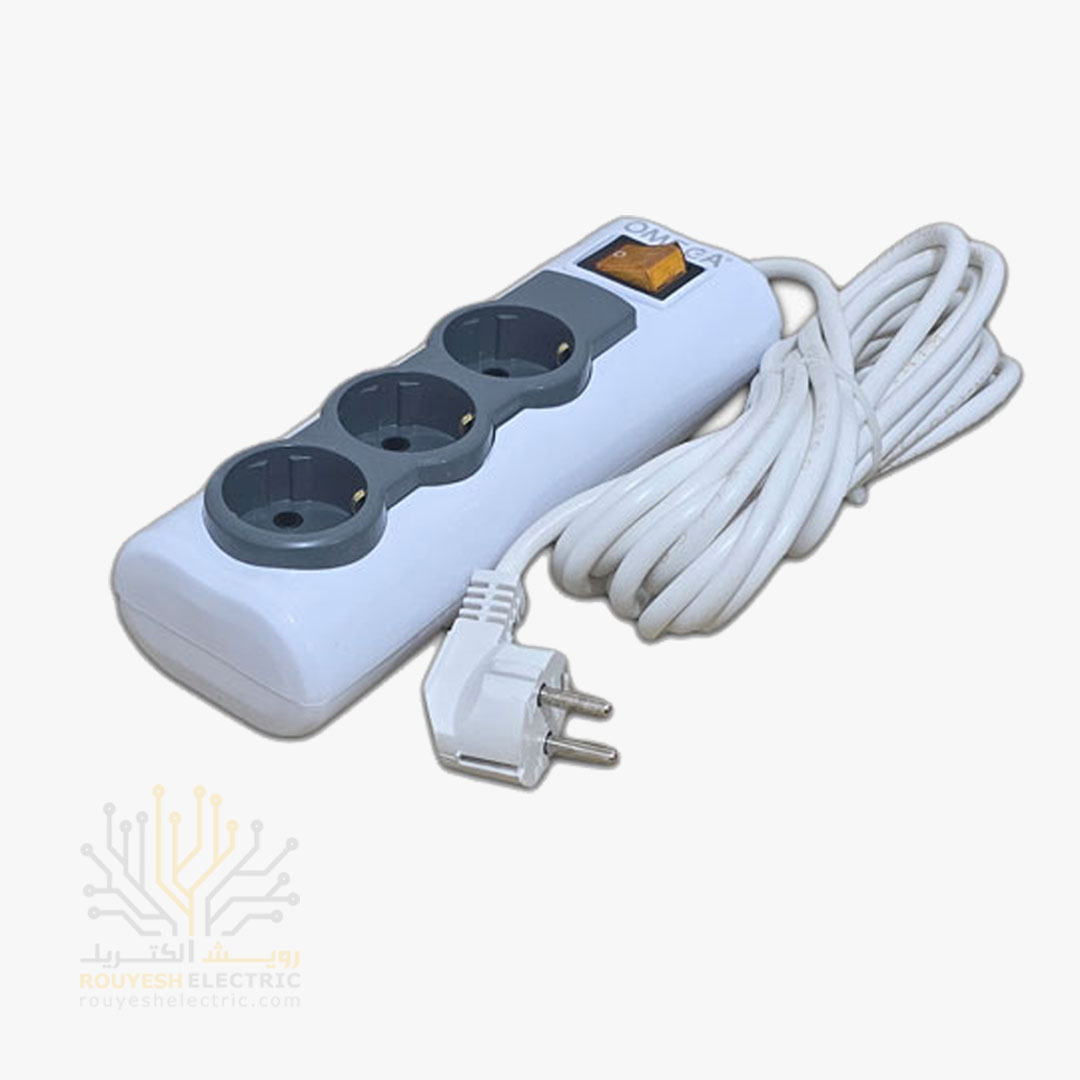 سه راهی برق سیار برند امگا مدل R3000 ارتدار کلید دار استاندارد 5 متری 
