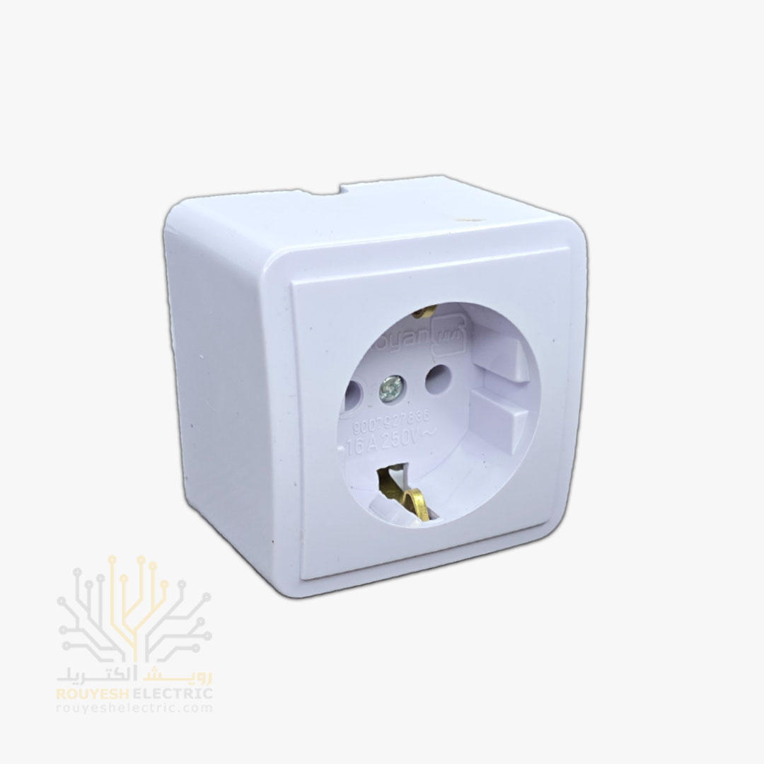 پریز برق ارتدار روکار برند بکر با مغزی سرامیکی